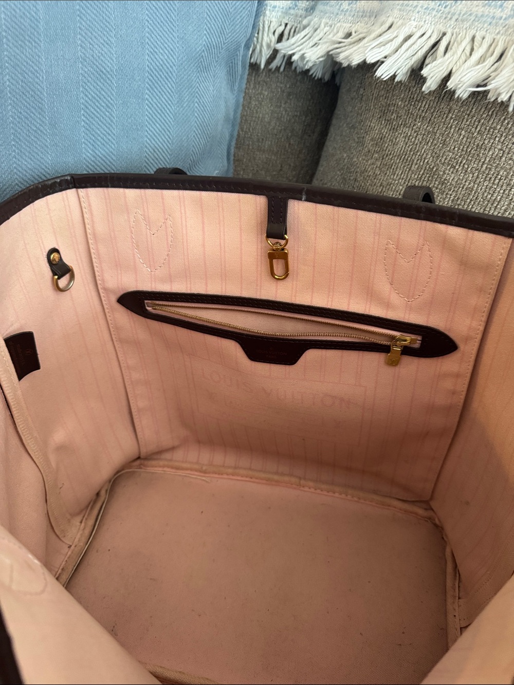 Damier Ebene Neo Neverfull MM Rose Ballerine - Picture 4 of 8